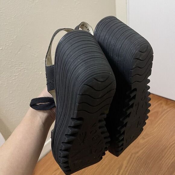 NWOT FLY London black leather peep toe lace up platform wedge heels size 37 - Picture 6 of 6